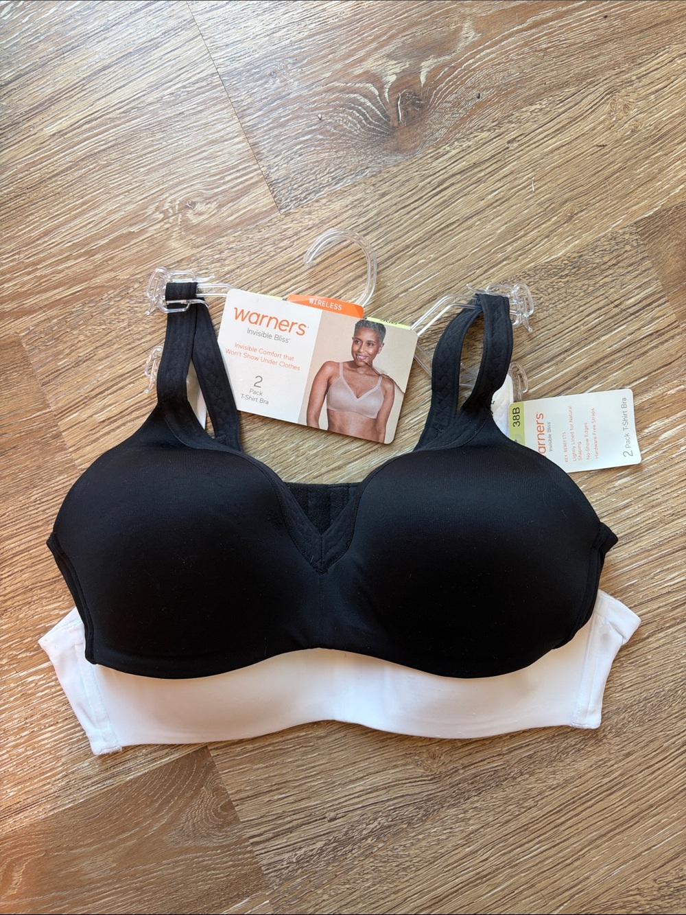 Warner's 2-Pack Wireless T-Shirt Bras in Black and White 38B